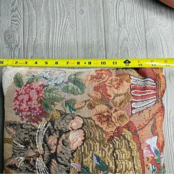 Tapestry style cat throw / couch pillow zipper not working - Picture 3 of 4